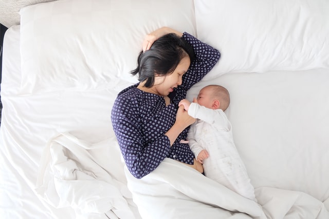 How to stop breastfeeding?